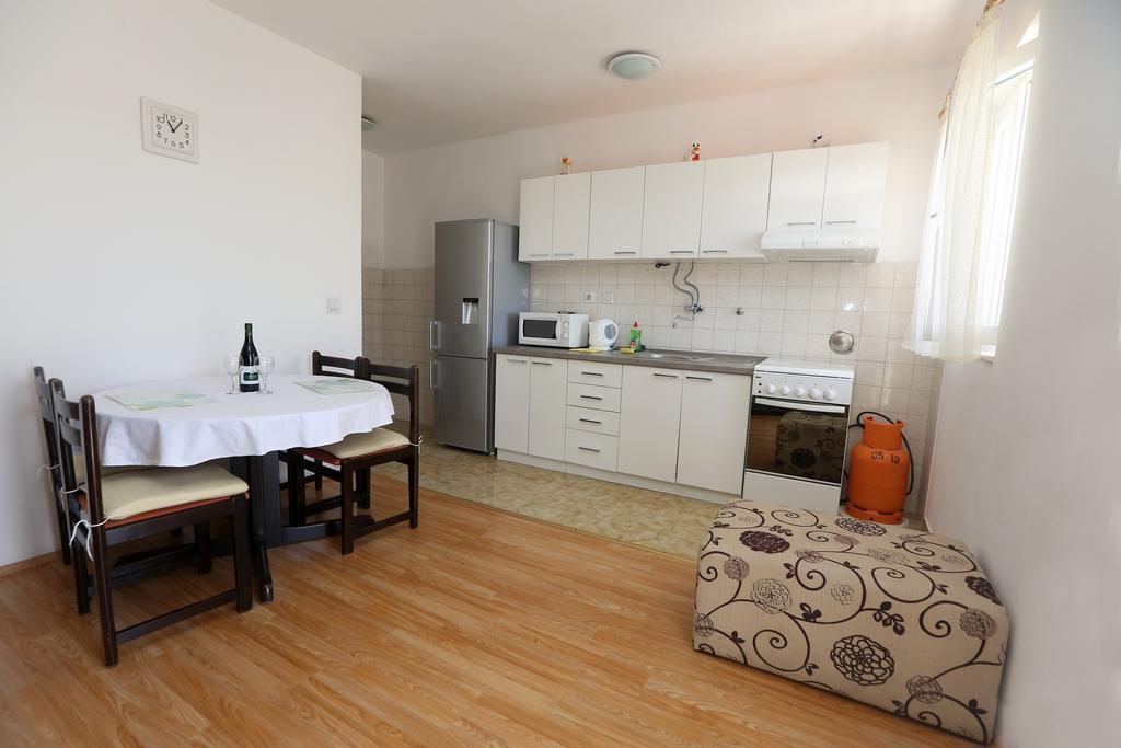 Apartment Davorka 普利莫顿 外观 照片