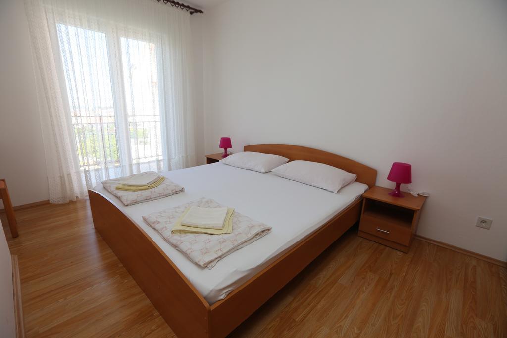 Apartment Davorka 普利莫顿 外观 照片