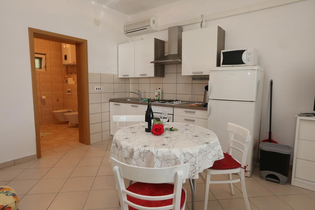 Apartment Davorka 普利莫顿 外观 照片